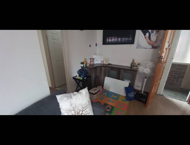 2 BEDROOM FLAT FOR SALE IN WINDERMERE